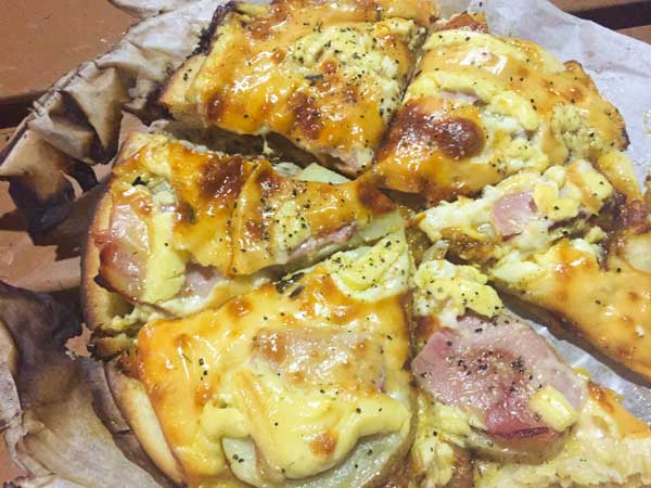 ダッチオーブンでキャンプ料理はむしろ楽になる 魅力 使い方 簡単レシピを紹介 湘南で暮らすキャンパーのブログ